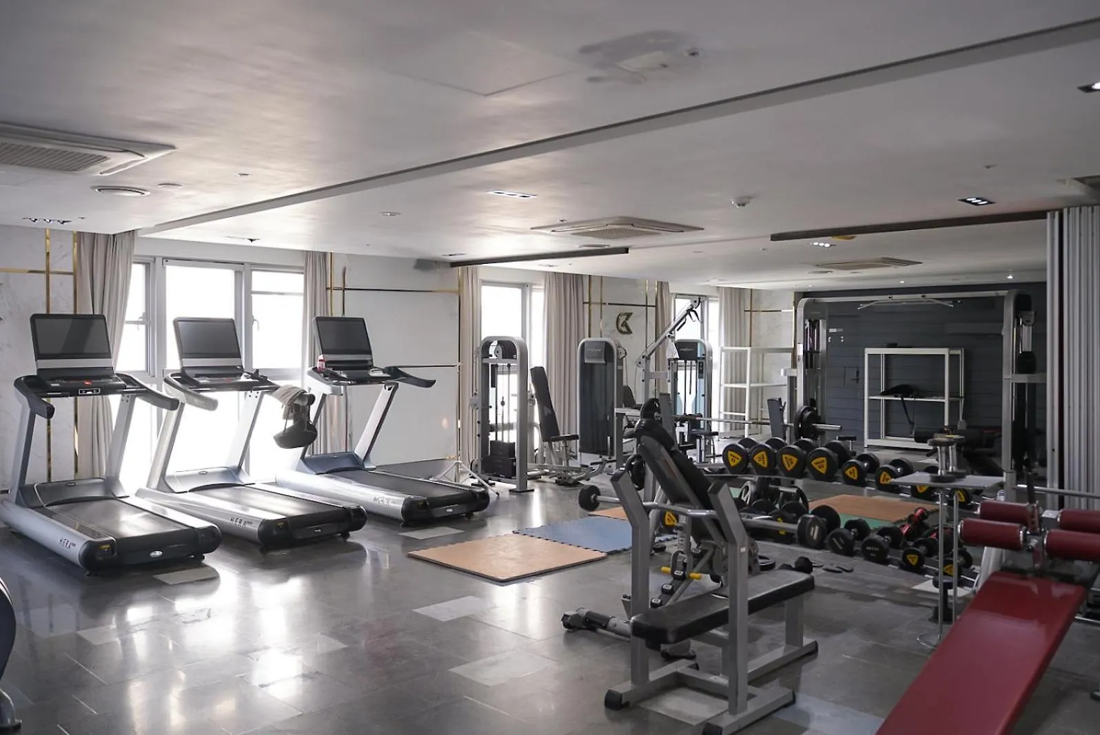 Hotel Tour Incheon Airport Hotel & Suites